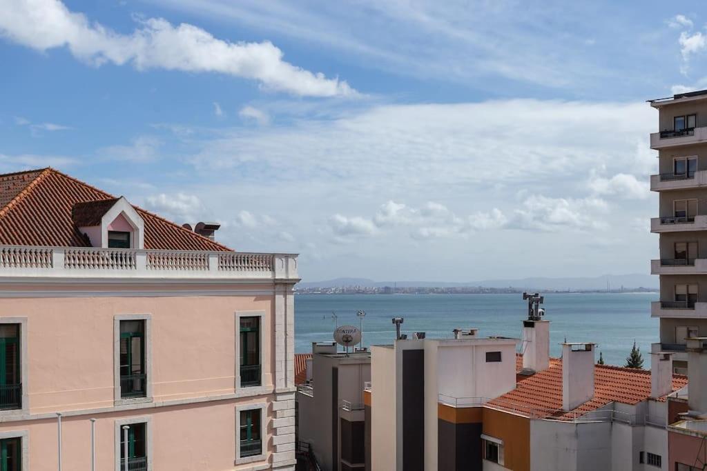 High On Lisbon Apartment Exterior photo